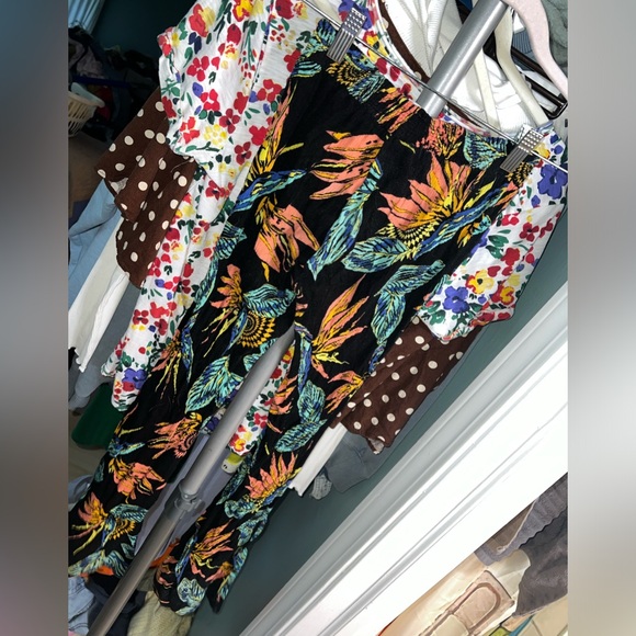 Volcom Flare Pants - Picture 2 of 4